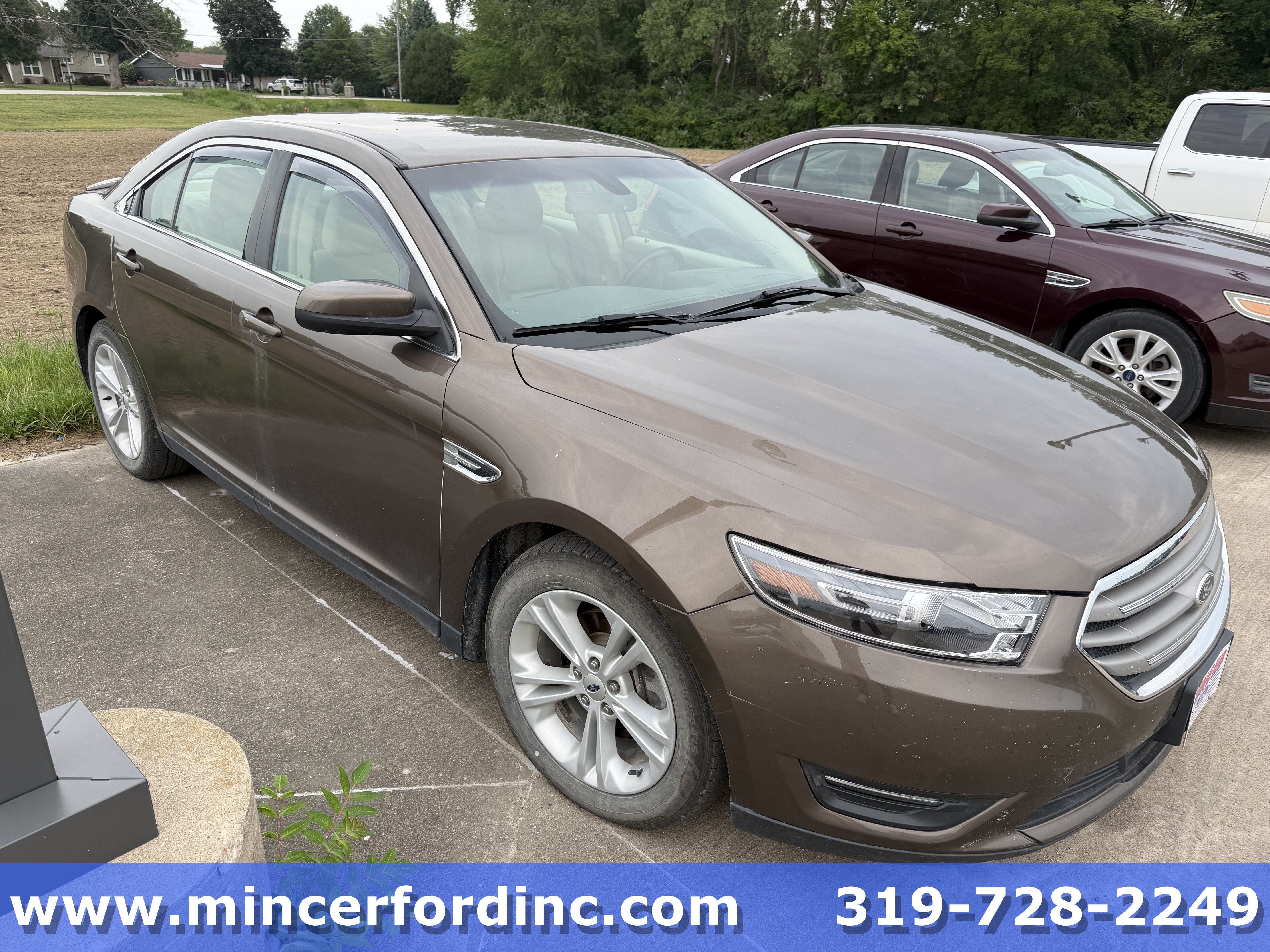 2015 Ford Taurus SEL