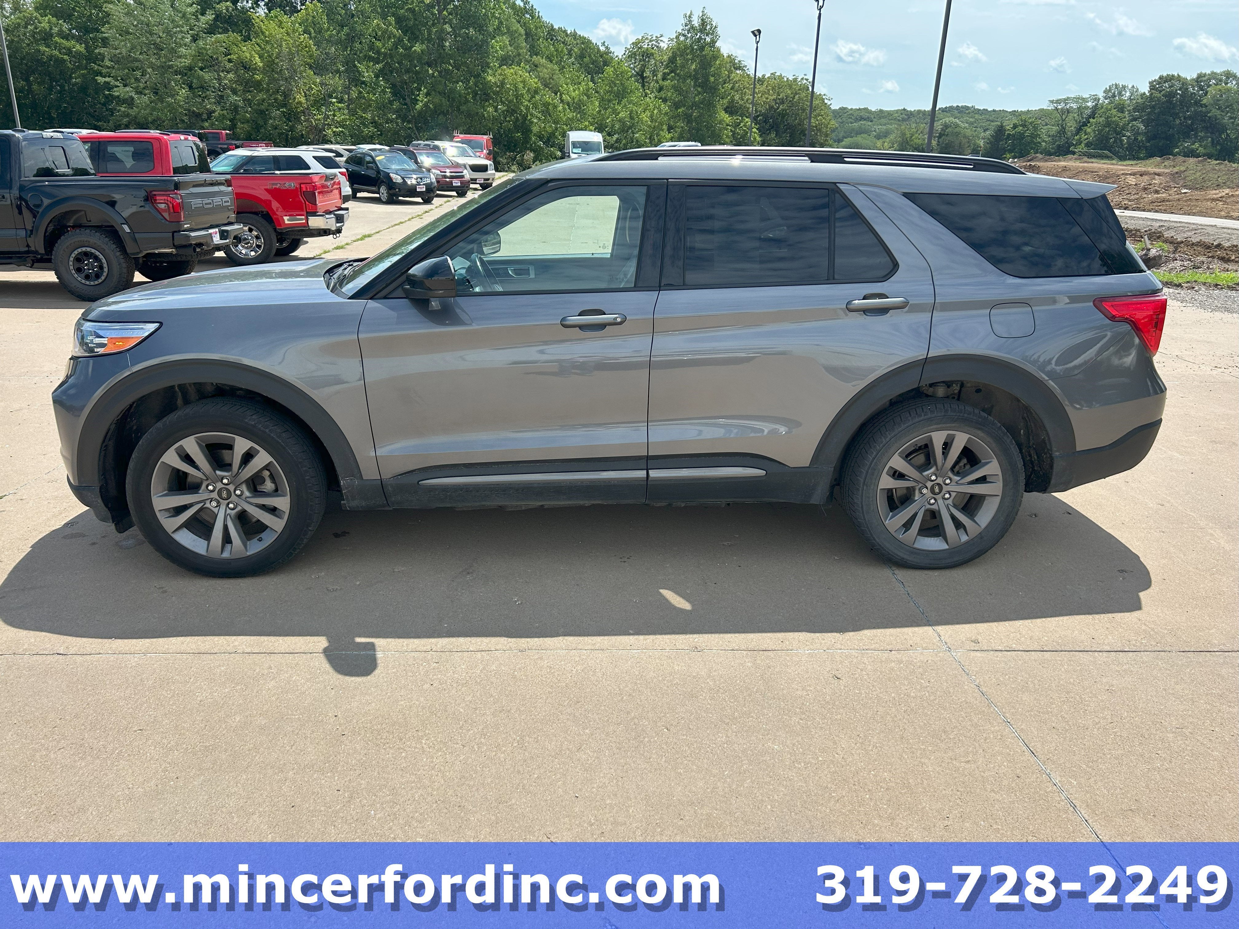 2022 Ford Explorer XLT