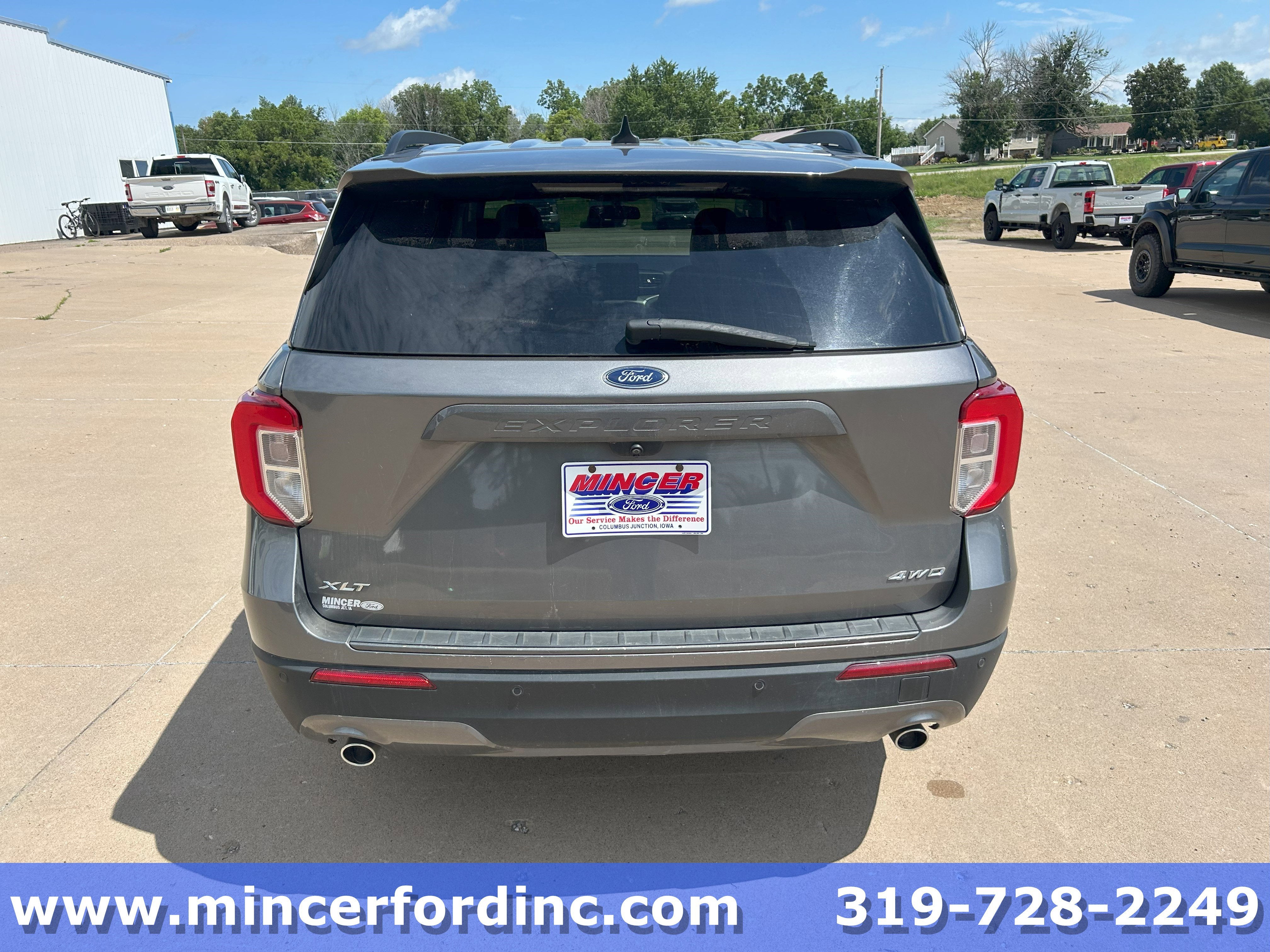 2022 Ford Explorer XLT