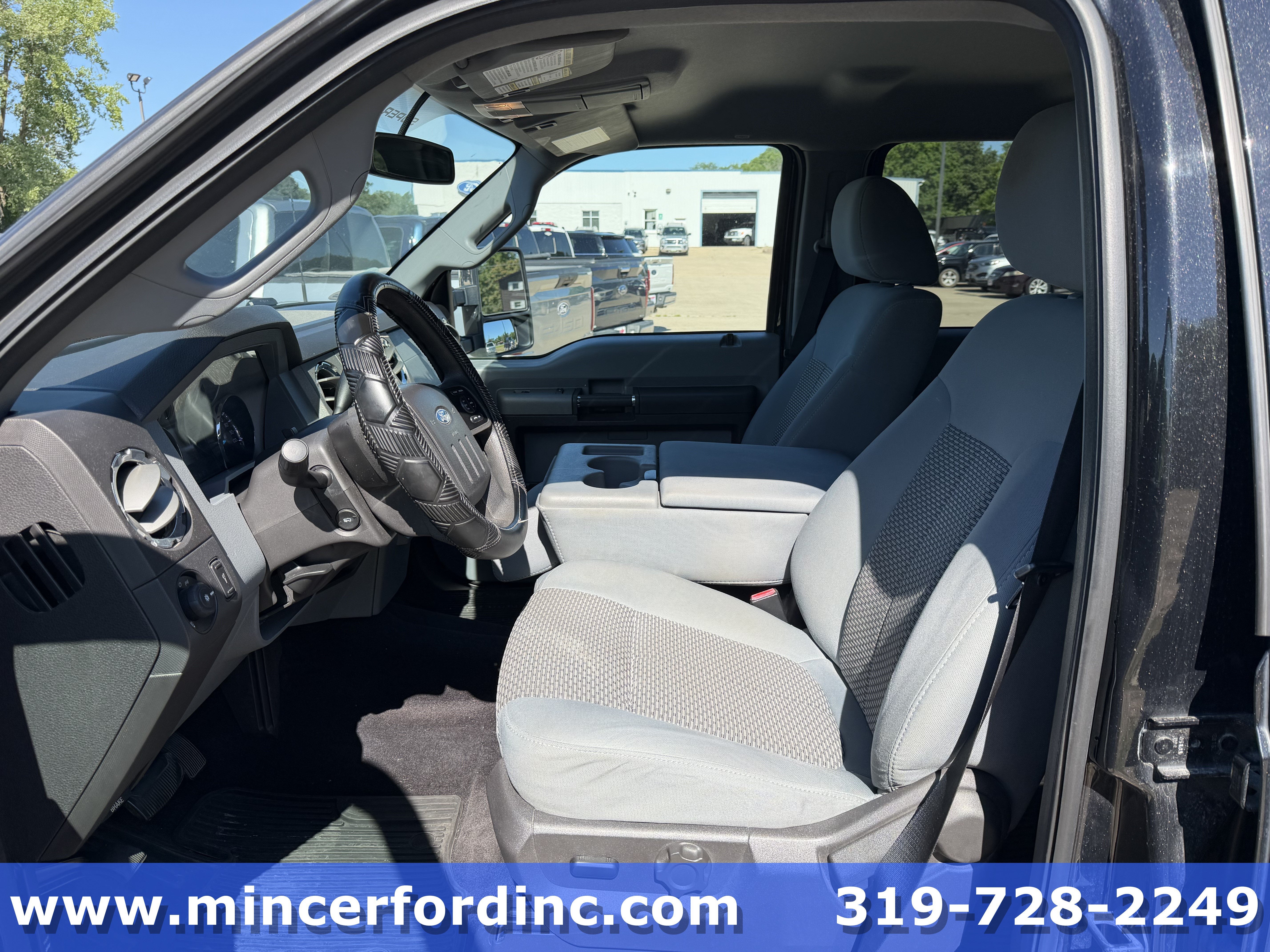 2011 Ford Super Duty F-250 SRW XLT