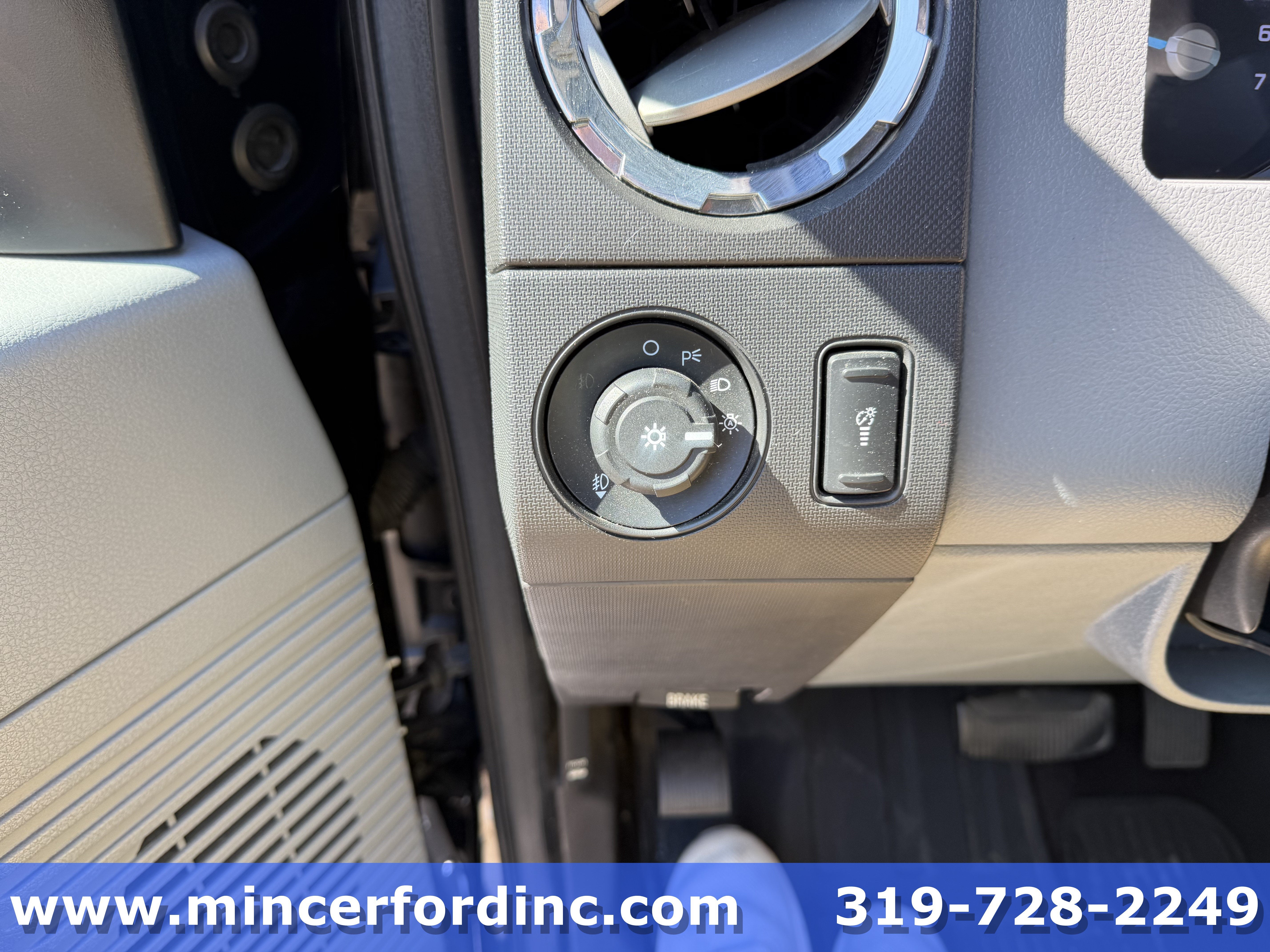 2011 Ford Super Duty F-250 SRW XLT