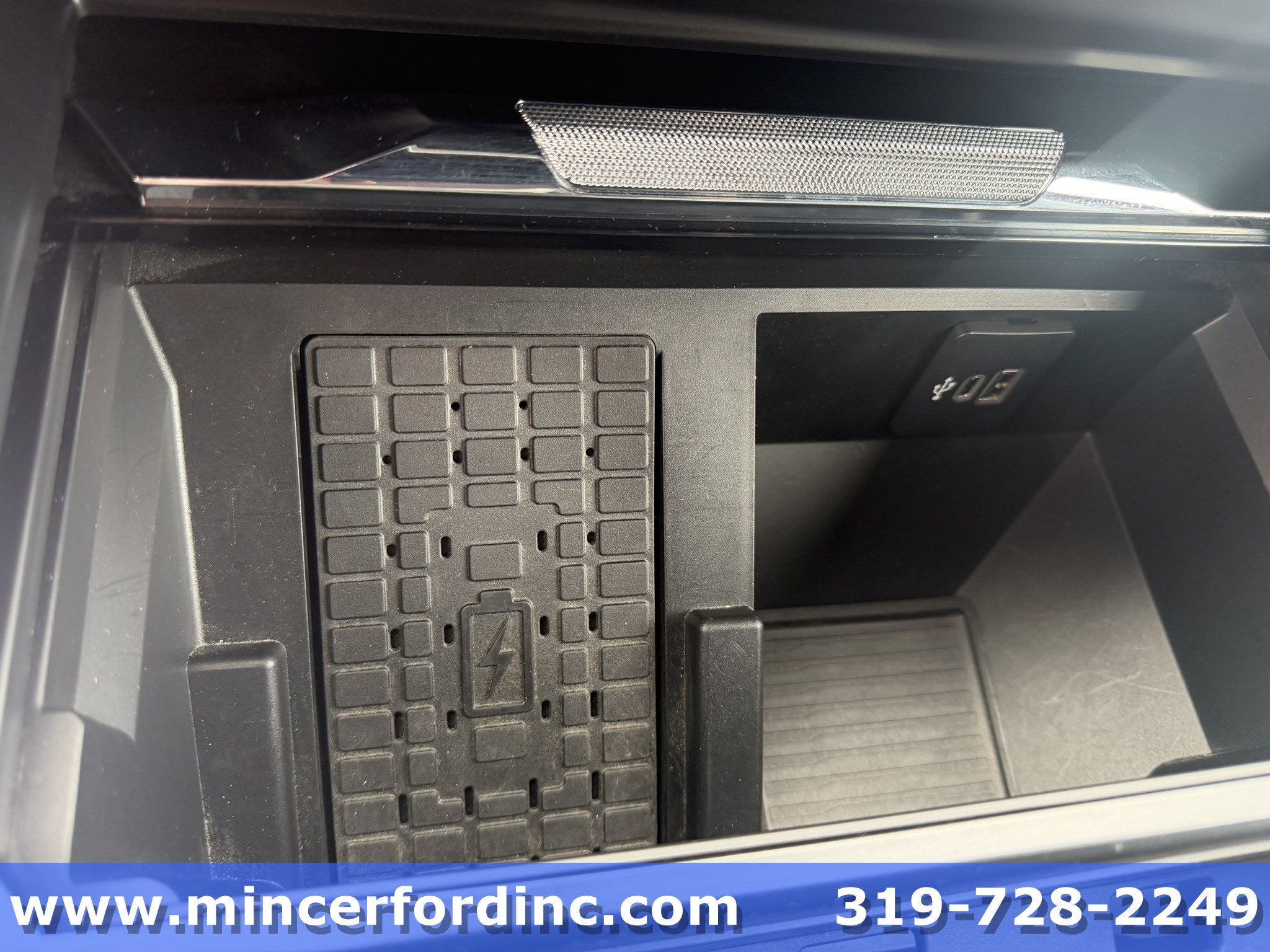 2023 Ford Super Duty F-250 SRW LARIAT