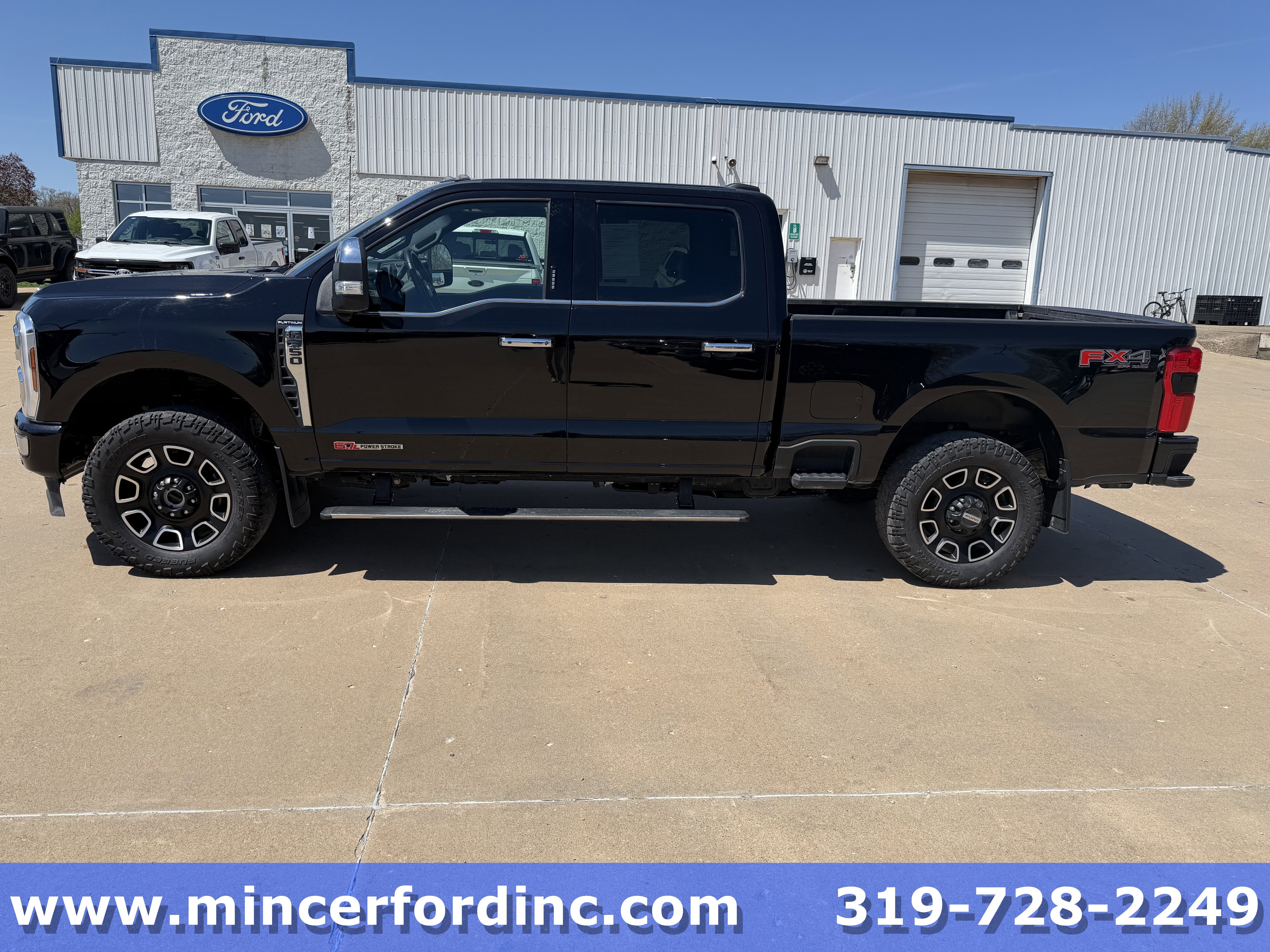 2024 Ford Super Duty F-350 SRW Platinum