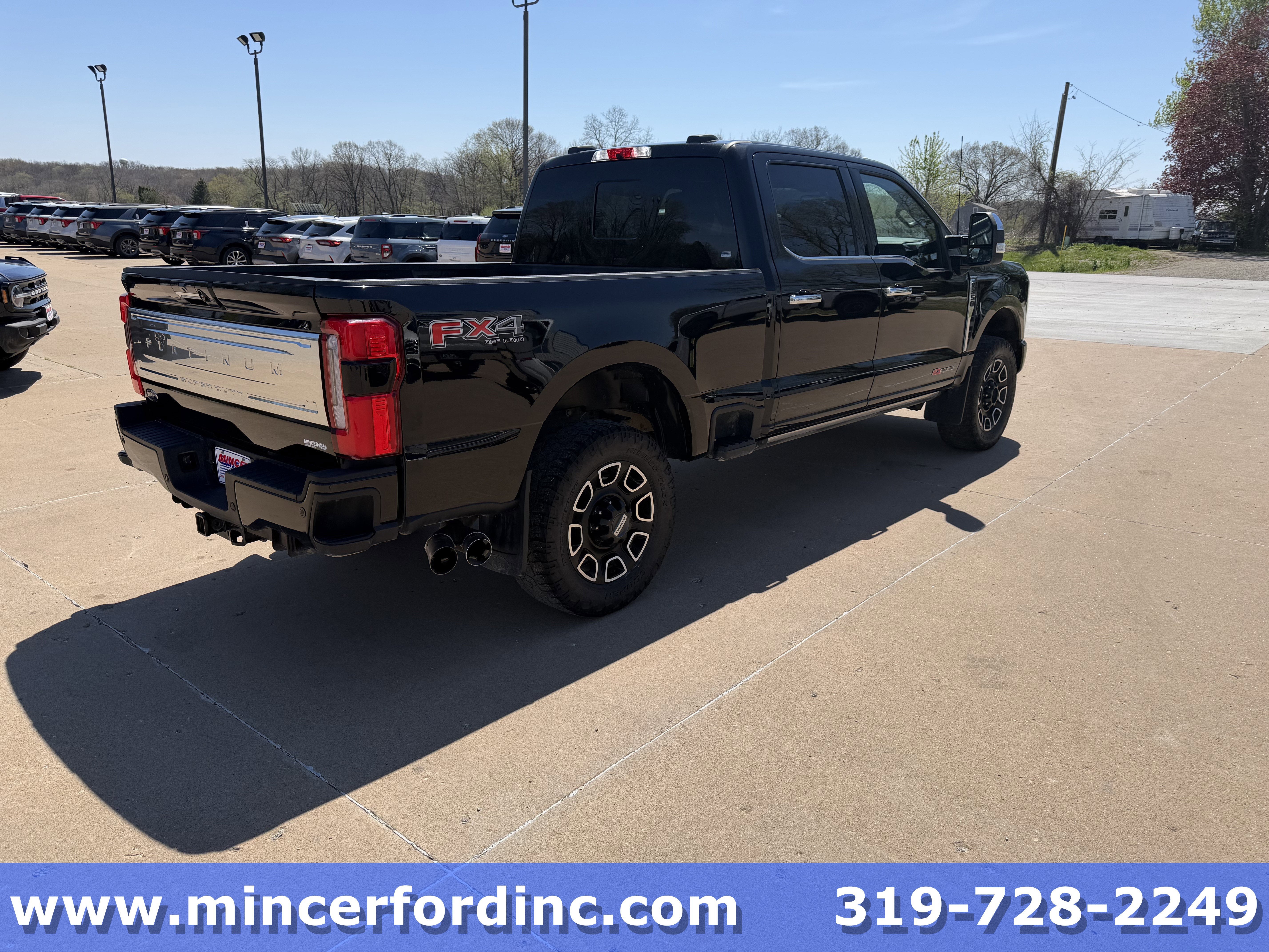 2024 Ford Super Duty F-350 SRW Platinum