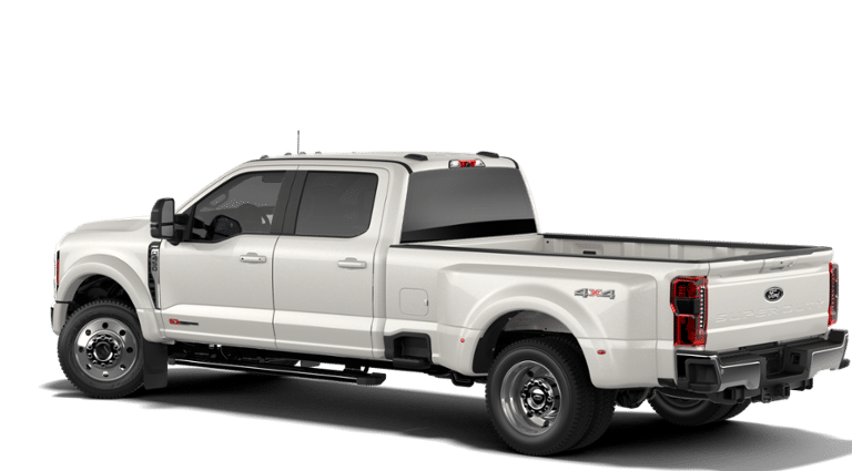 2027 Ford Super Duty F-450 DRW F-450® Lariat®