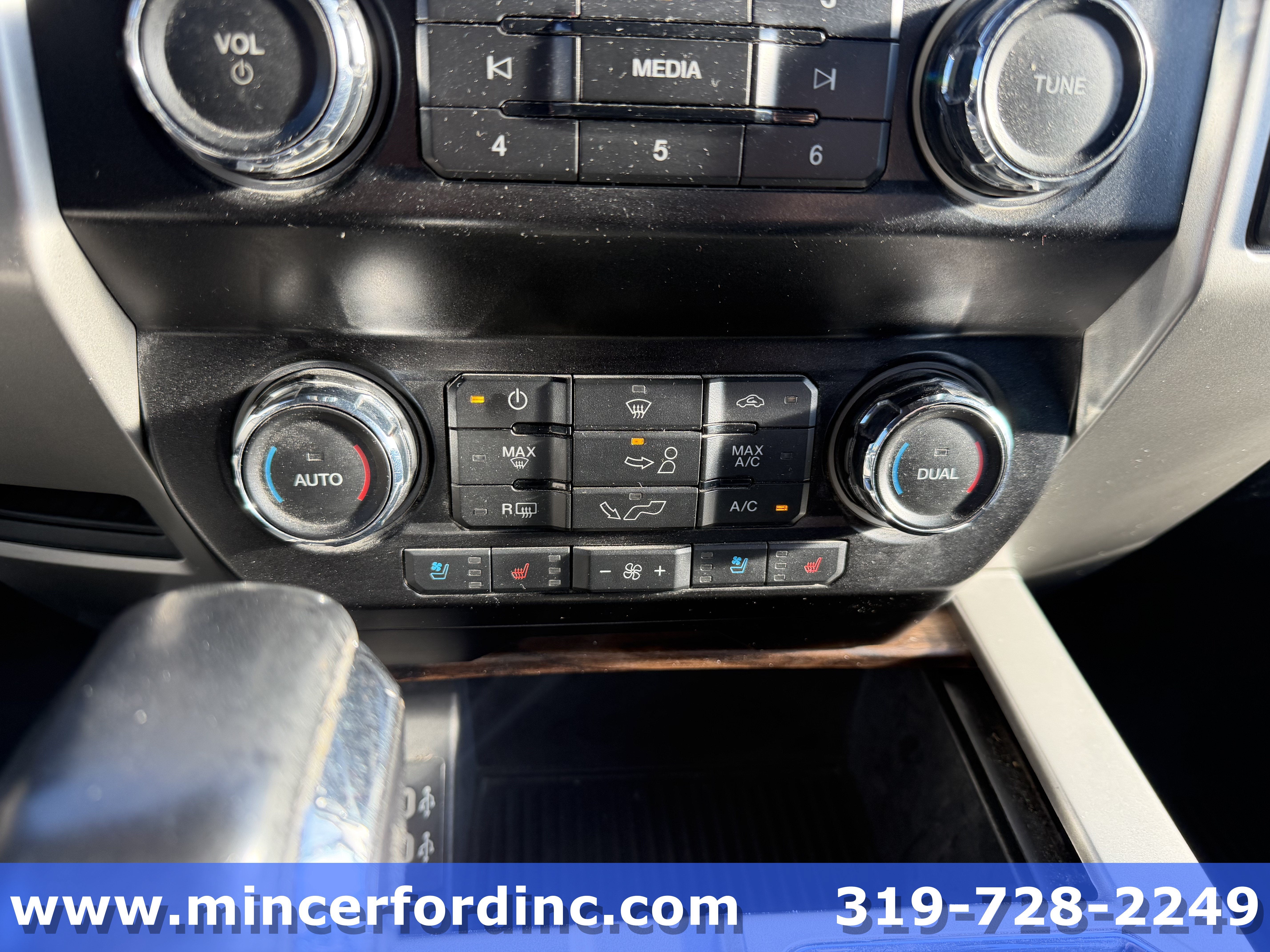 2019 Ford F-150 LARIAT