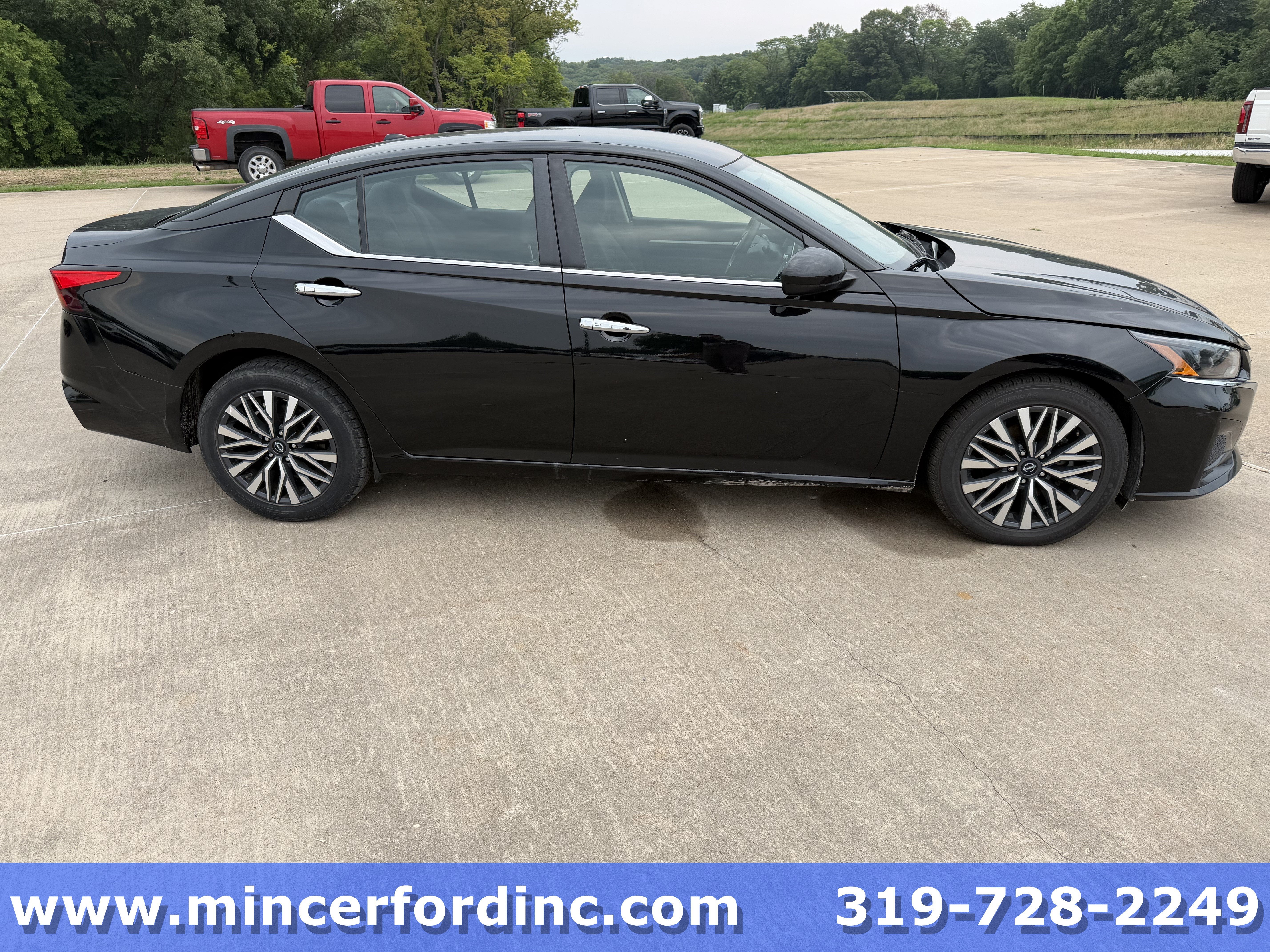 2023 Nissan Altima 2.5 SV