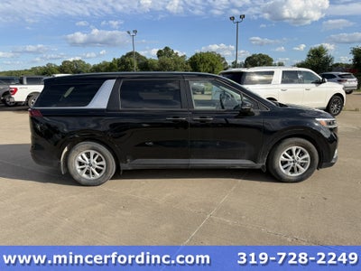 2023 Kia Carnival LX