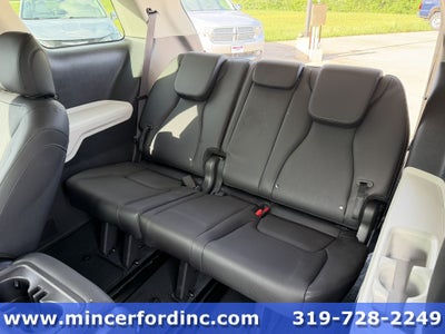 2023 Kia Carnival LX